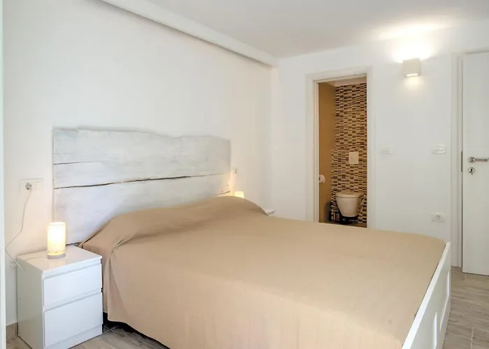 Case de vacanță Vele Skale *
