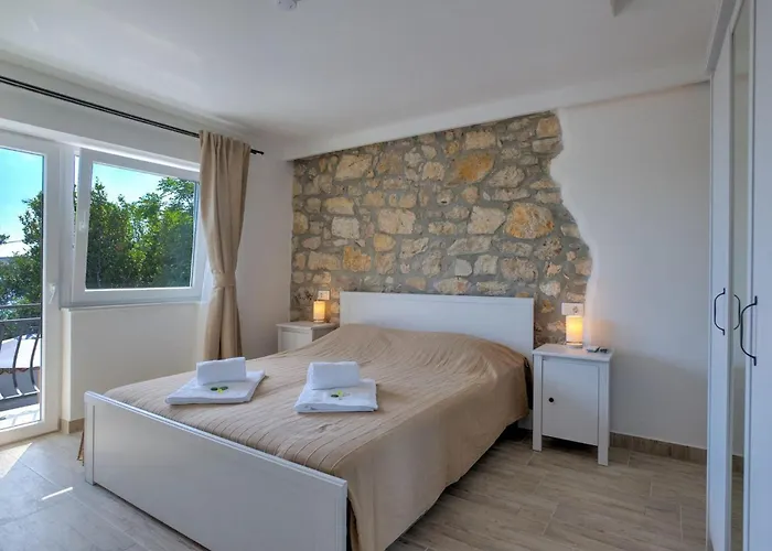 Vele Skale Case de vacanță Jadranovo