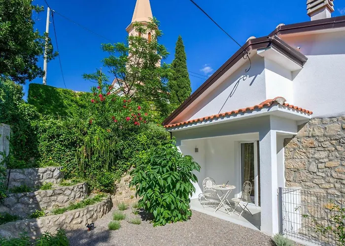 Vele Skale Case de vacanță